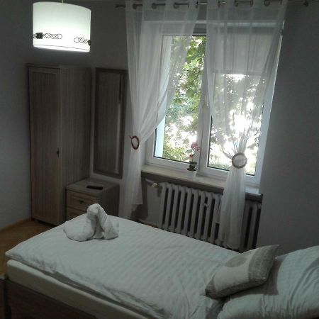 Hostel Grono Zielona Góra Buitenkant foto